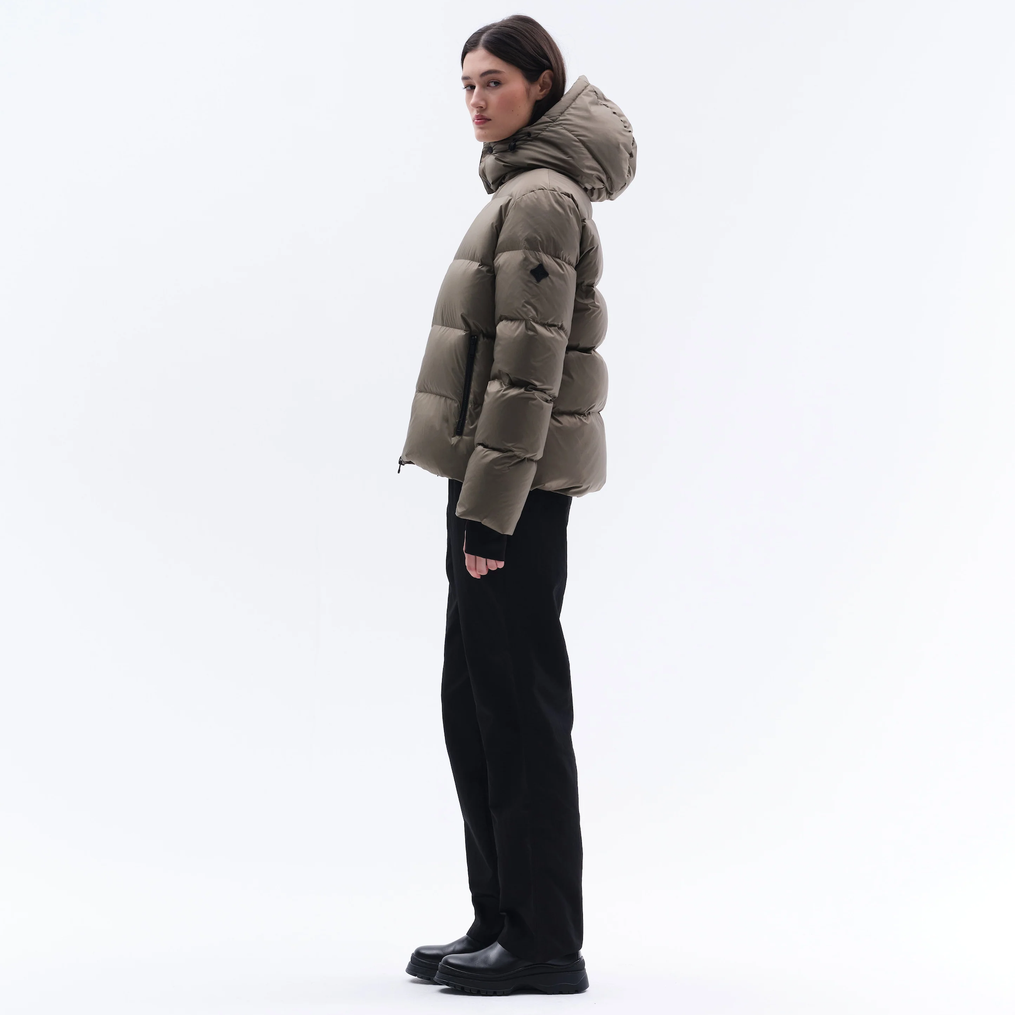 Trolle Ladies Goose Down Puffer Jacket in Olive, a lightweight goose down winter jacket.