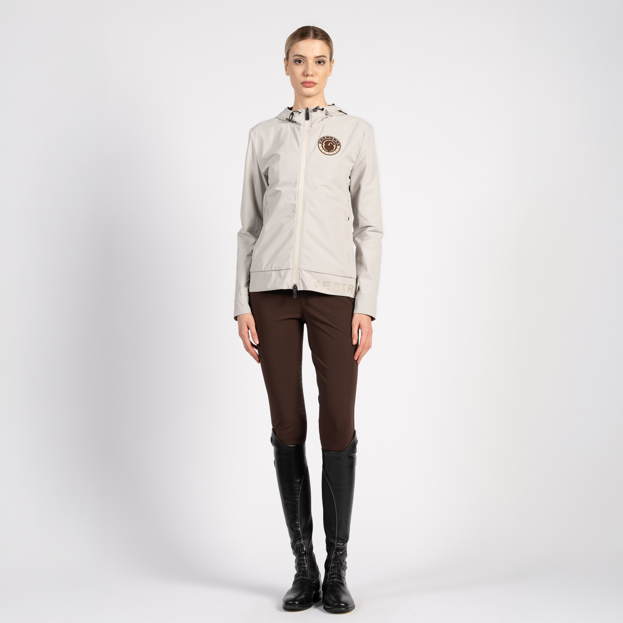 Vestrum Ladies Sintra softshell jacket in black, casual coat with a front zipper and stand-up collar, suitable for outdoor wear.