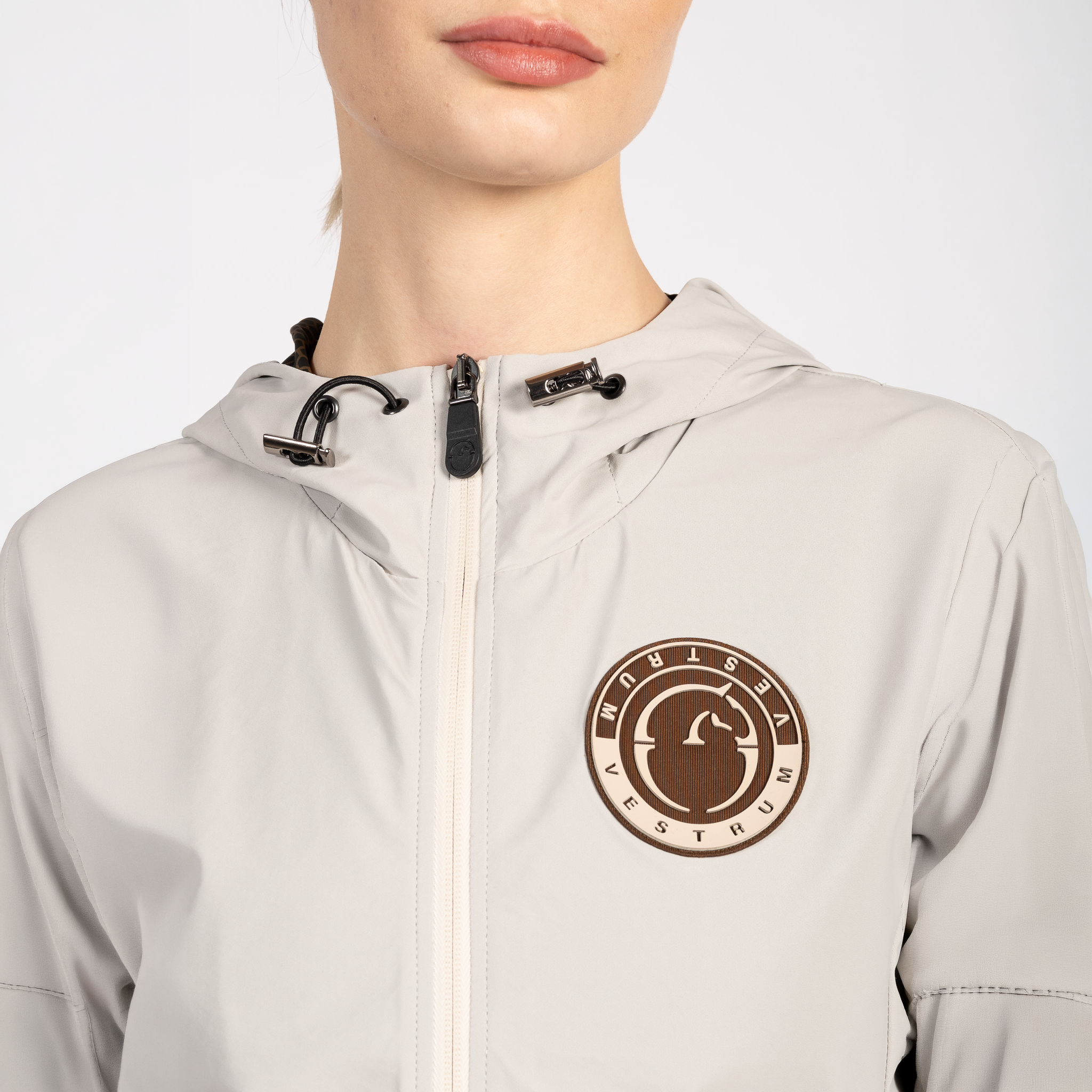 Vestrum Ladies Sintra softshell jacket in dark color, casual coat with smooth fabric and fitted design for women.