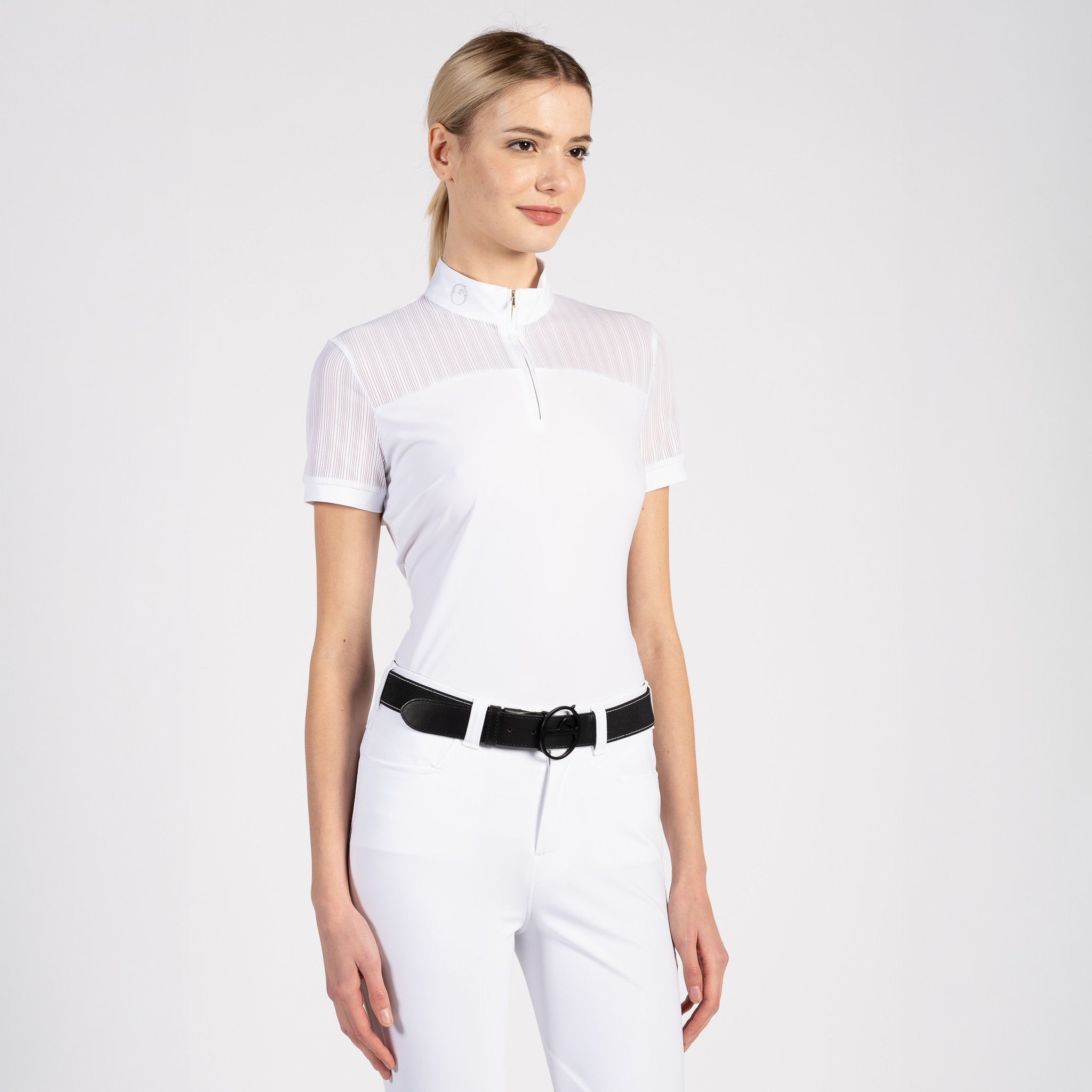 Vestrum Ladies Michigan short sleeve show shirt with tailored fit and breathable fabric, ideal for equestrian competitions