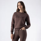 Equiline Ladies Eqzzie crewneck sweatshirt in cocoa powder, soft sweatshirt with rope-effect logo for casual equestrian style.