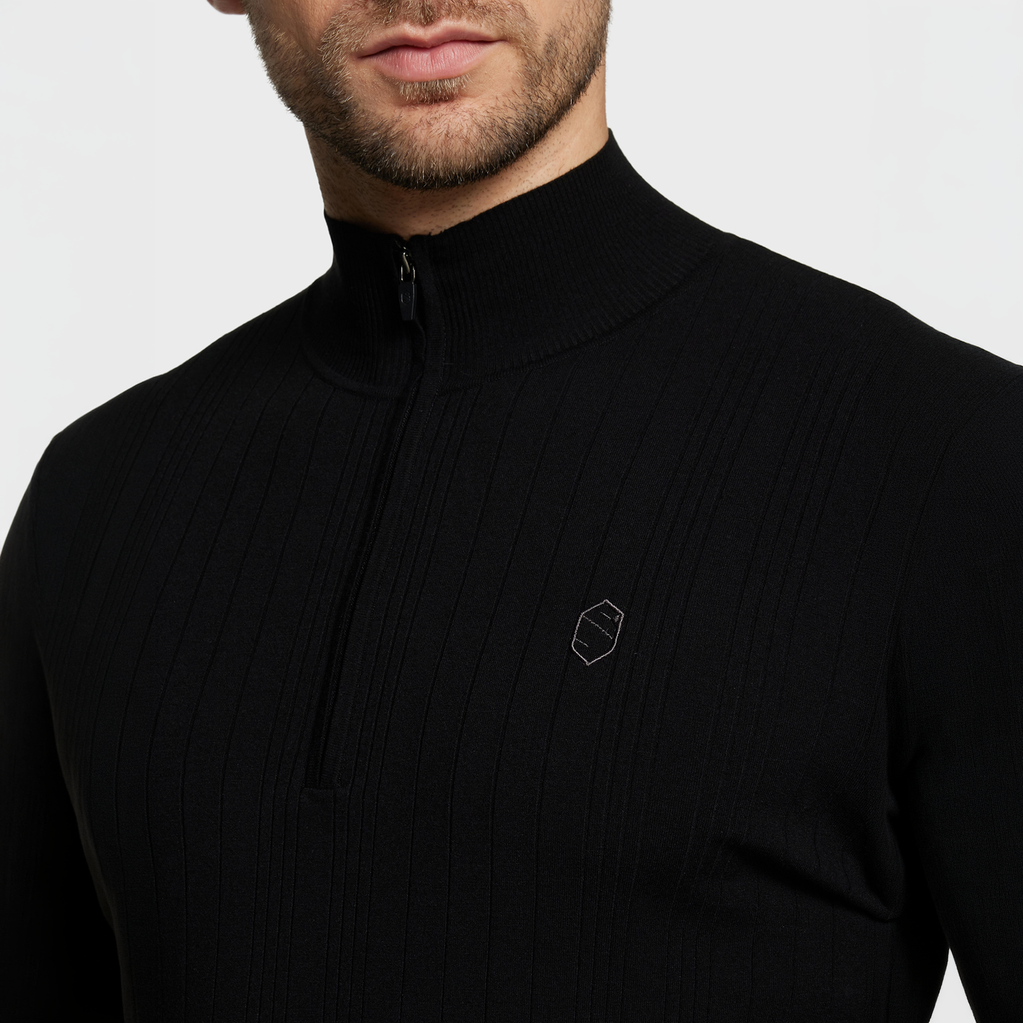 Samshield men's Elvyn zip sweater in black, casual jumper with a front zipper and subtle branding detail.