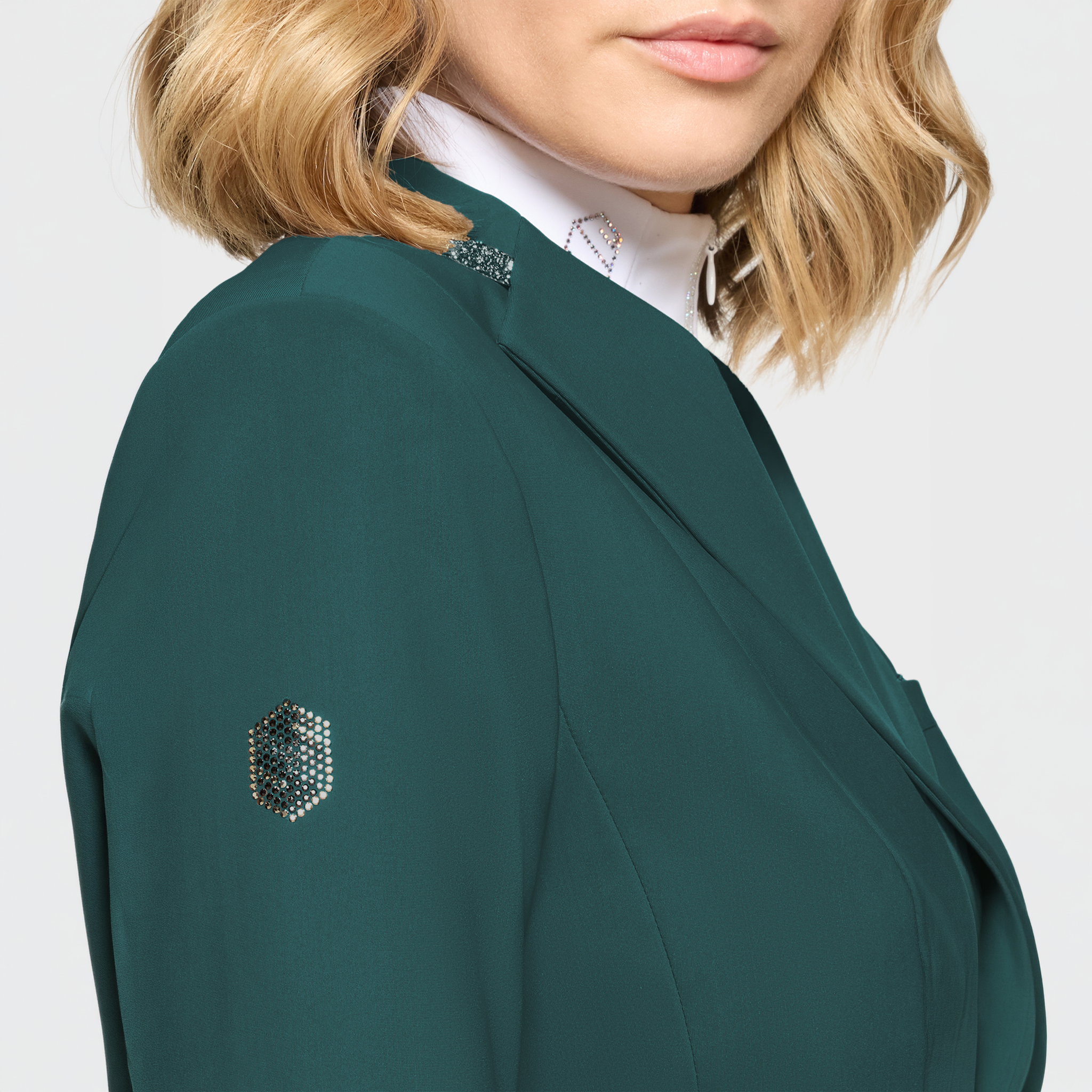 Samshield Ladies SS26 Victory Premium show jacket in hunter green with tailored fit and detailed stitching for equestrian competitions.