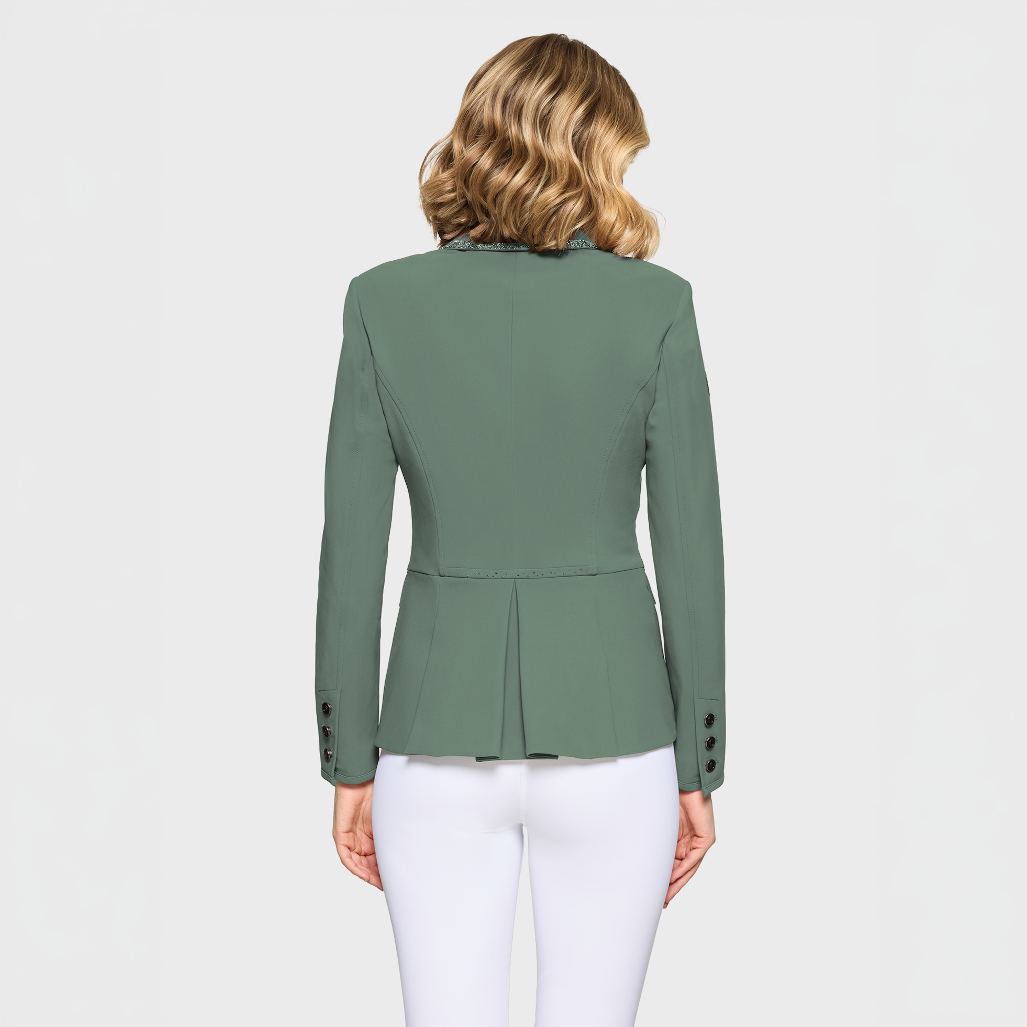 Samshield Ladies SS26 Victory Premium regular show jacket in pistaccio green, featuring tailored fit and high-quality equestrian fabric.