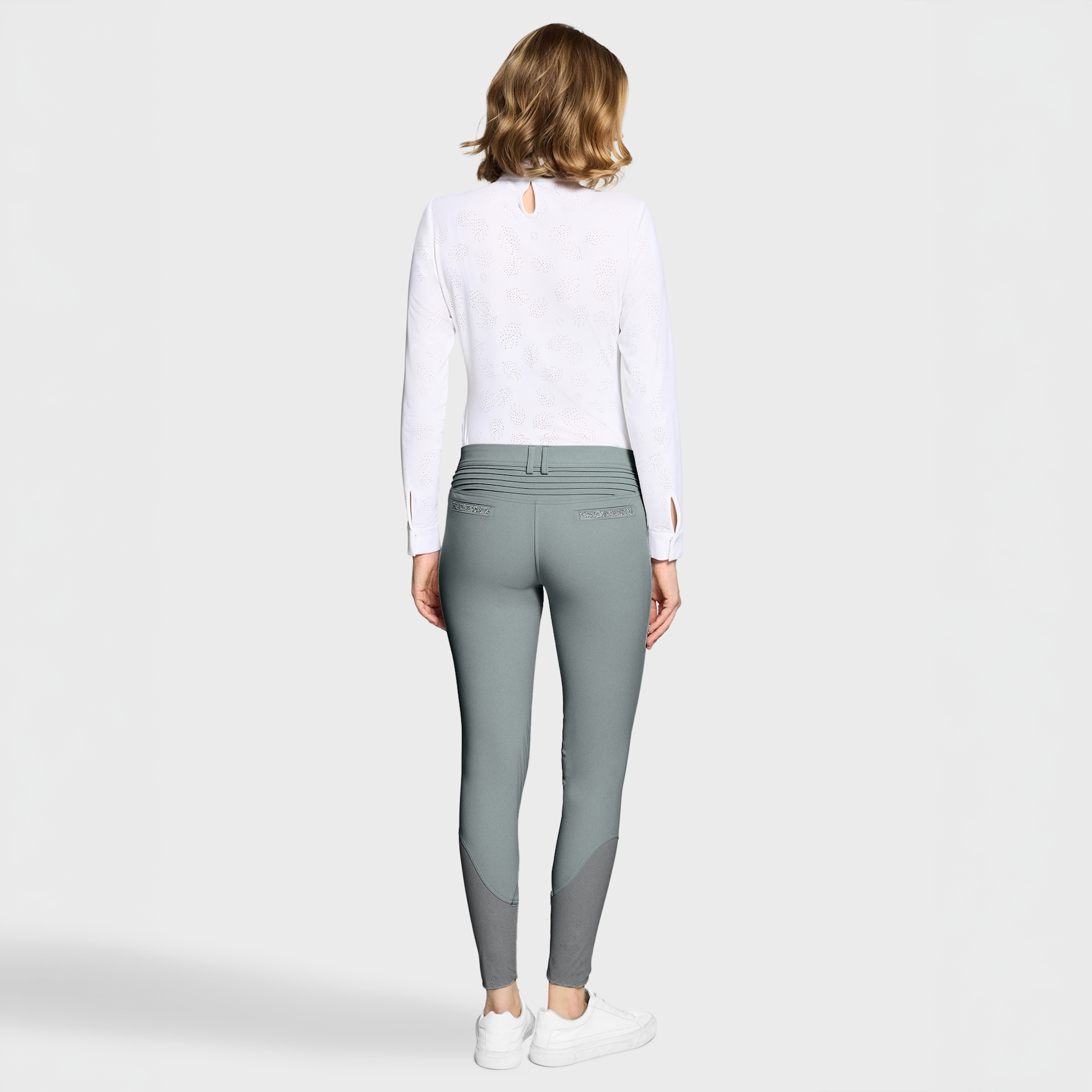 Samshield Ladies SS26 Adele knee grip breeches in granite color, featuring classic design and comfortable fit for equestrian riding.