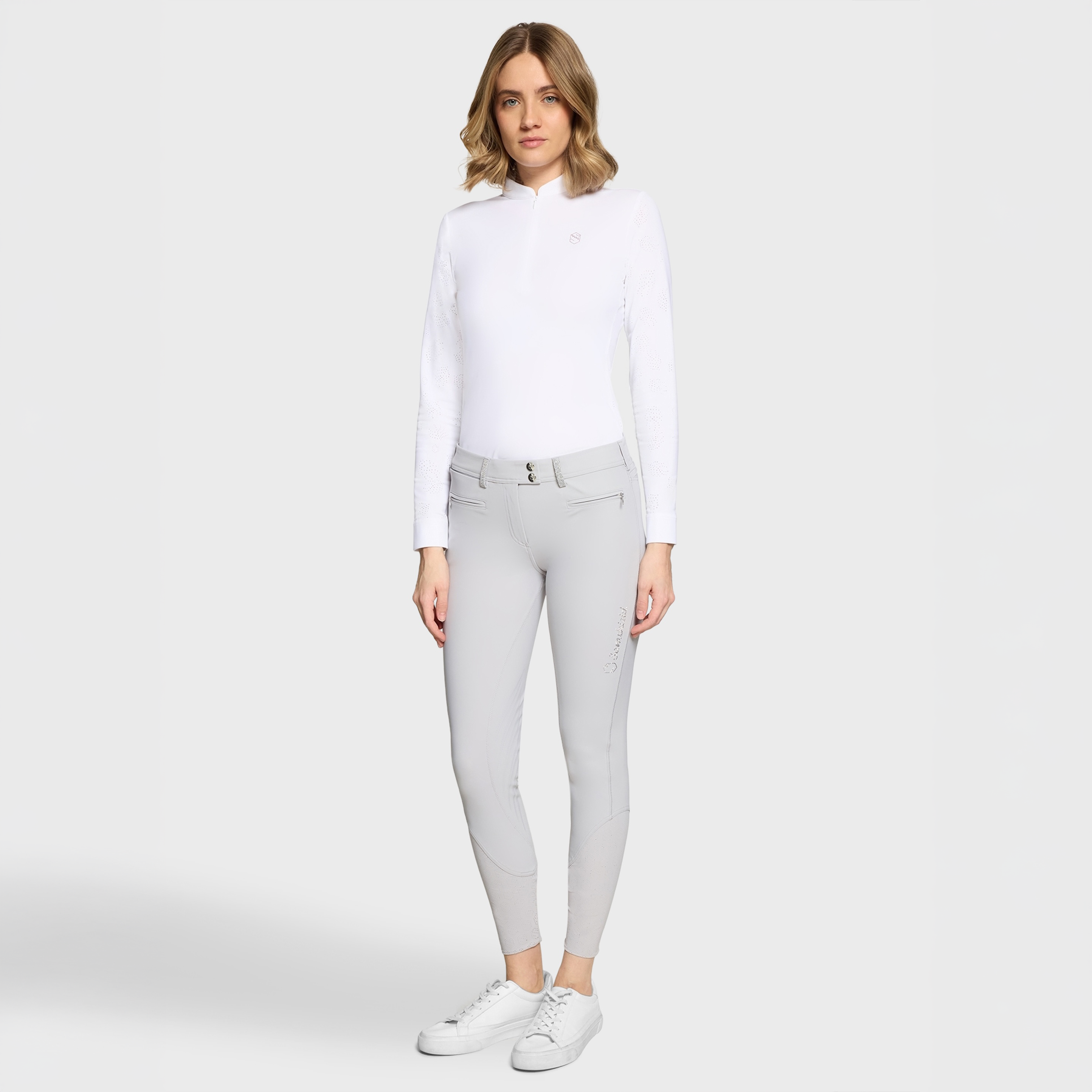 Samshield Ladies SS26 Adele knee grip breeches in light grey with knee grip detail, tailored for riding comfort and style.