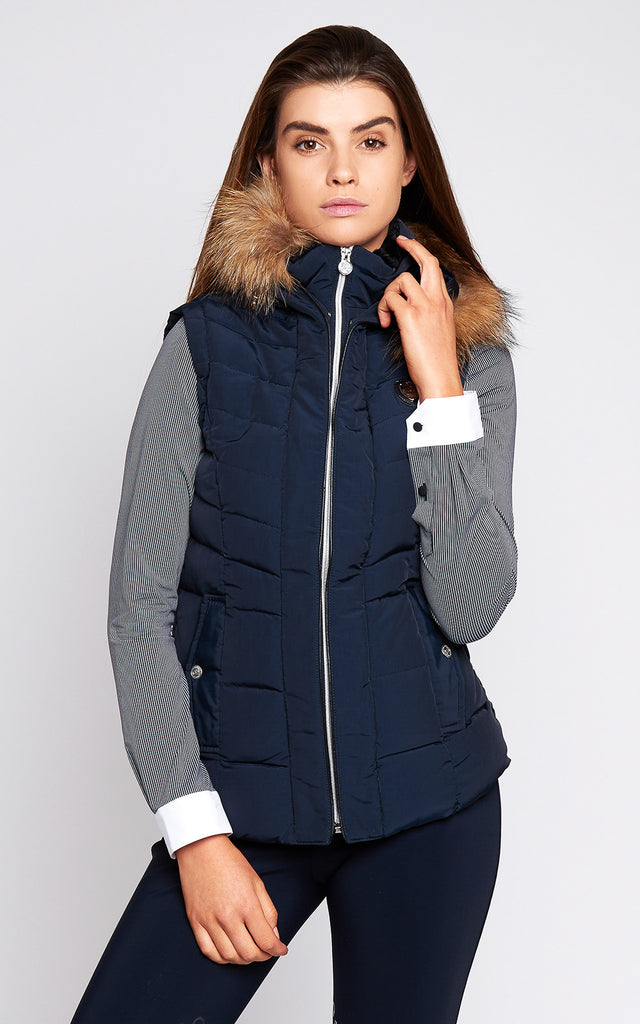 Ladies Flags and Cups Yamasaka Gilet